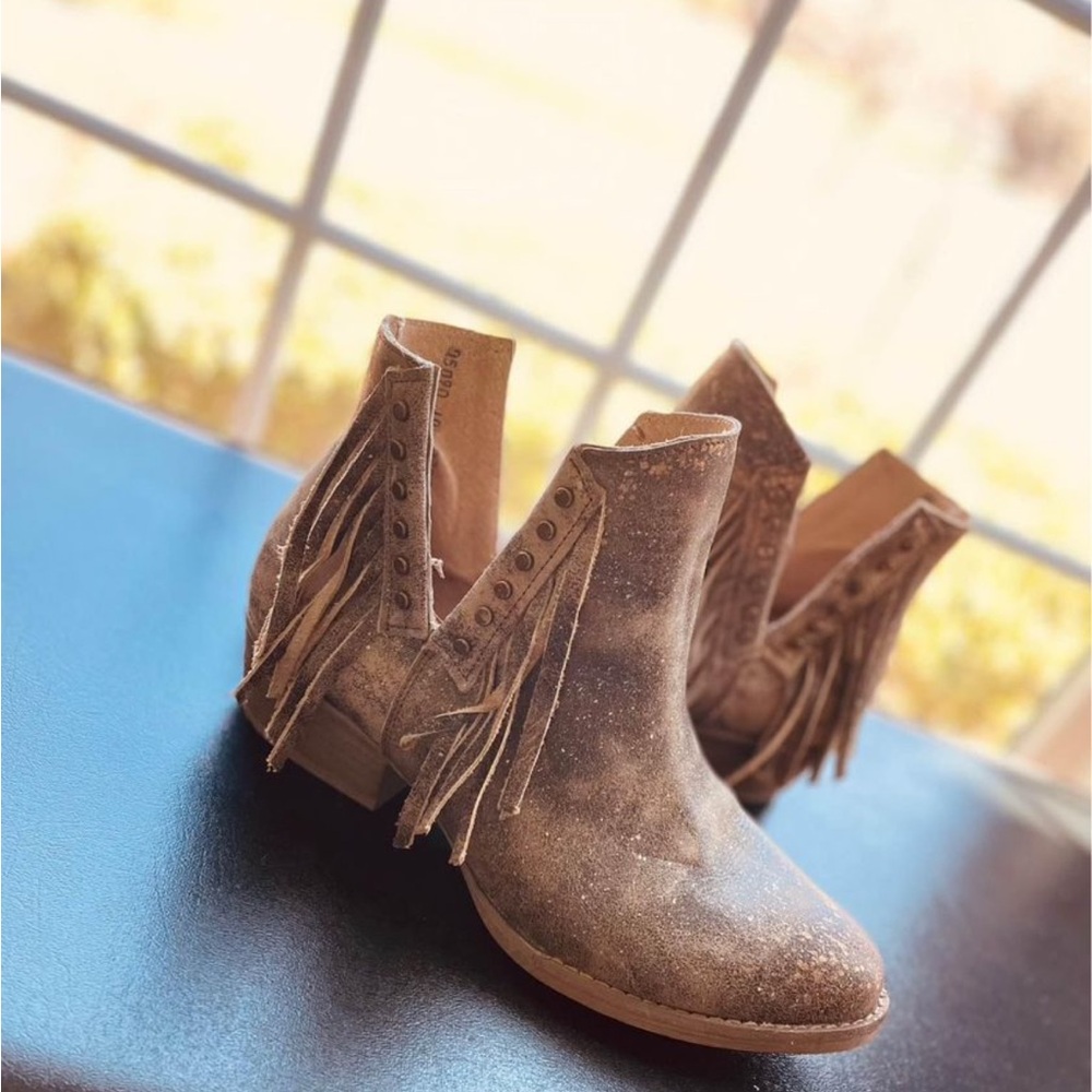 Worn once!